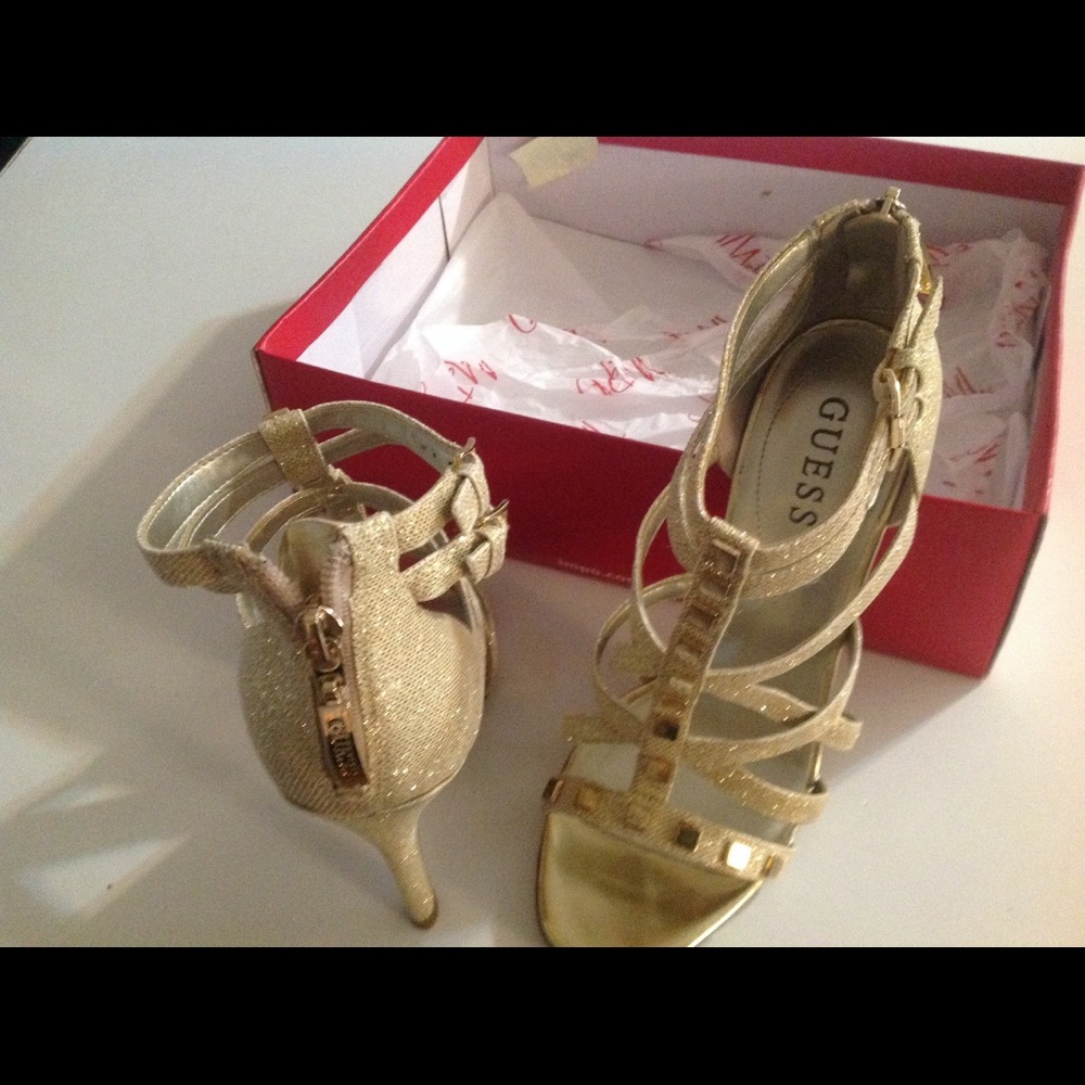 Gold glitter 4 inch Guess heels